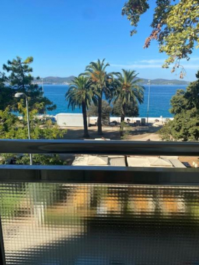 Lovely Seafront Apartment Zadar